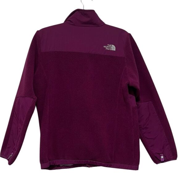 The North Face Berry Classic Fleece Jacket, Girls size 18 (women’s small) - Picture 4 of 9
